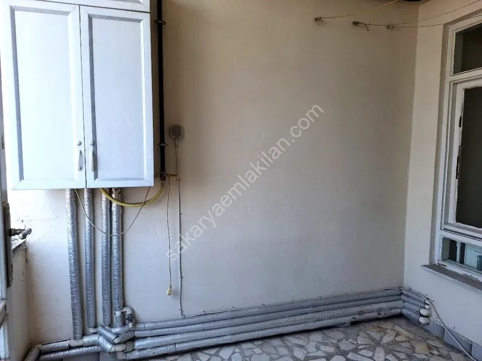 SAKARYA ADAPAZARI MERKEZDE SATILIK 3+1 DAİRE
