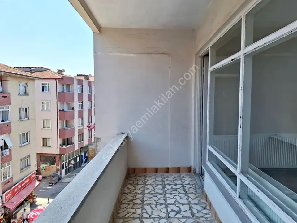 SAKARYA ADAPAZARI MERKEZDE SATILIK 3+1 DAİRE