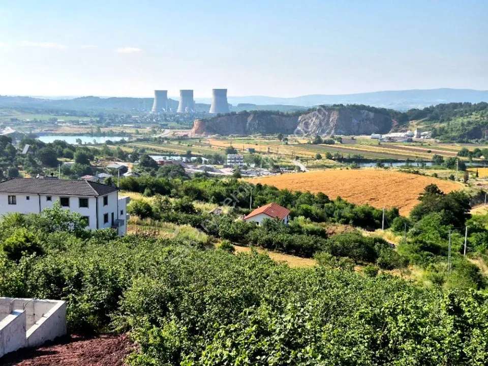 SAKARYA ADAPAZARI GÖKTEPE MAHALLESİNDE SATILIK ARSA