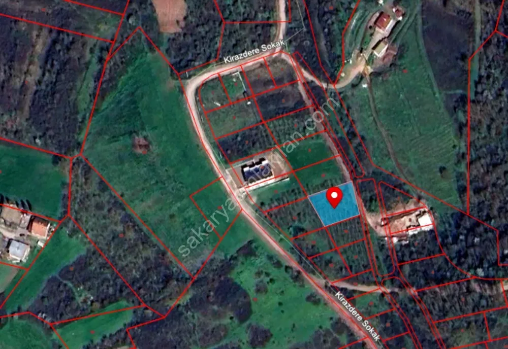 SAKARYA ADAPAZARI GÖKTEPE MAHALLESİNDE SATILIK ARSA