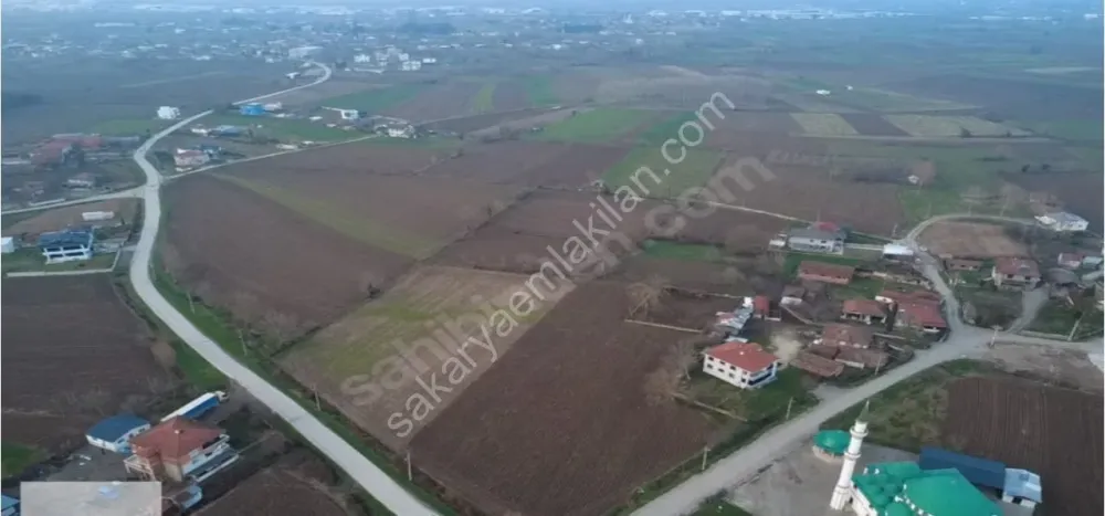 Acil İmarlı Satılık Ana Yola Cepheli Parsel