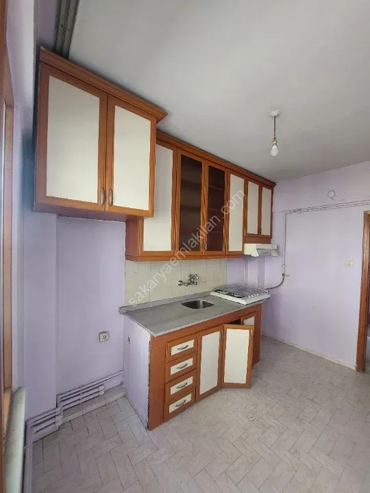 YILDIZ GAYRİMENKUL'DEN PATATES HALİ IŞIKLARINDA KİRALIK DAİRE