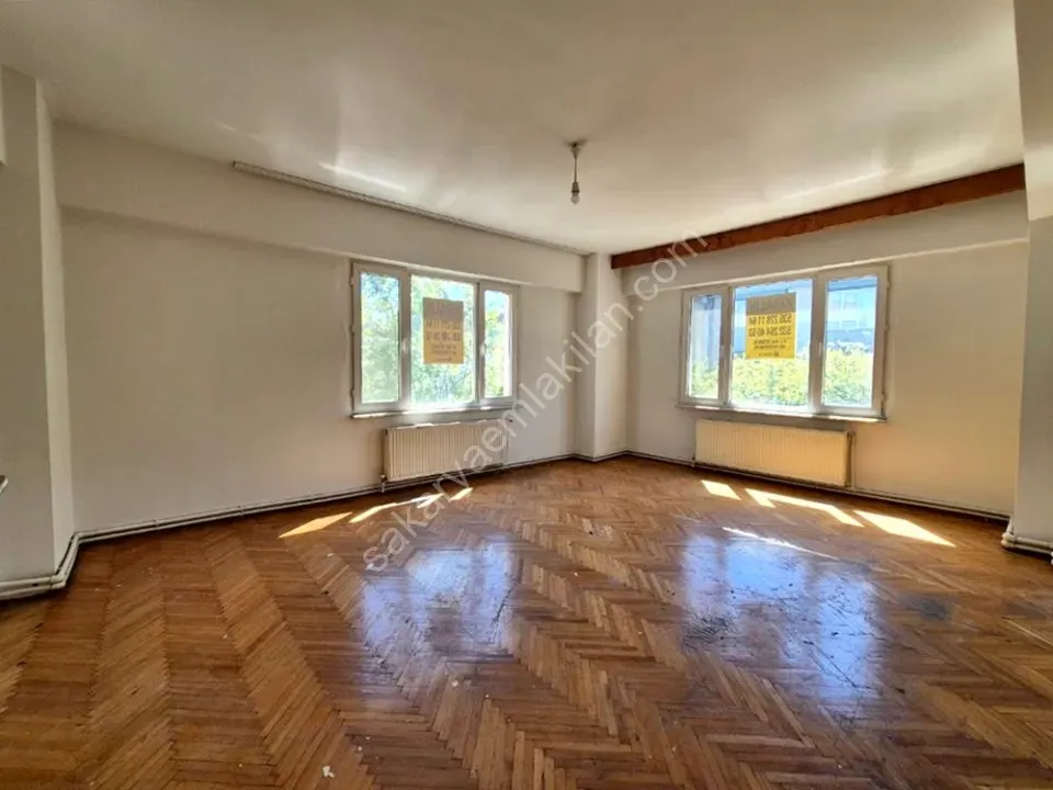 ADAPAZARI MERKEZDE KİRALIK 3+1 DAİRE