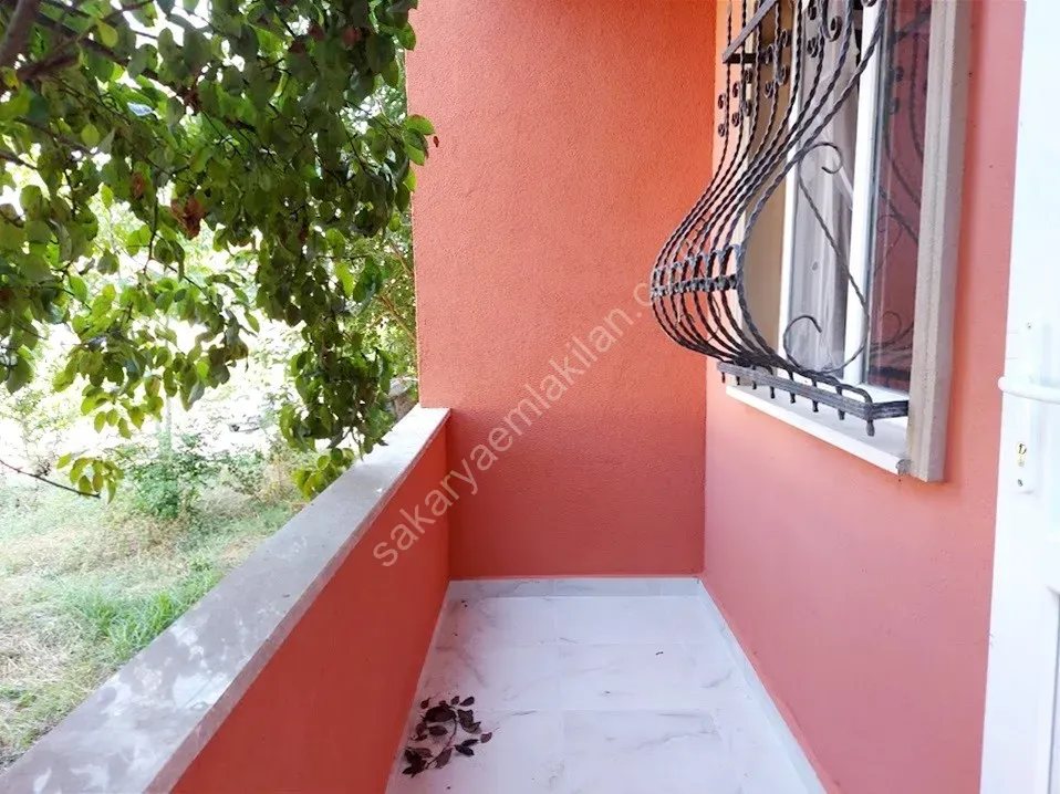 SERDİVAN MERKEZDE KİRALIK 1+1 DAİRE