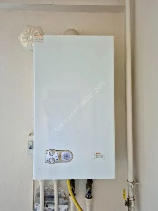 SERDİVAN MERKEZDE KİRALIK 1+1 DAİRE