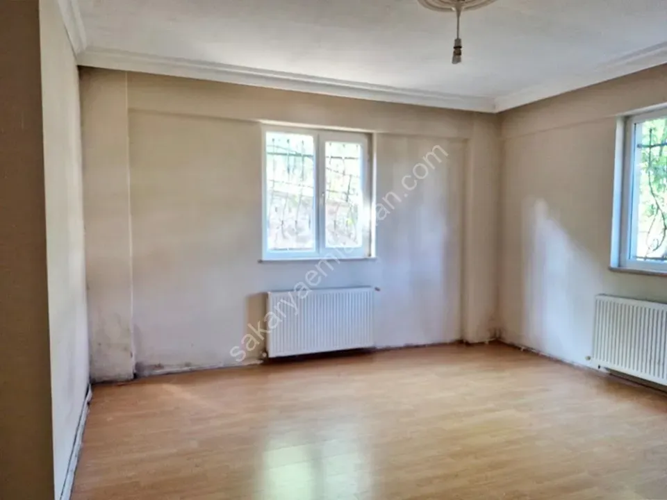SERDİVAN MERKEZDE KİRALIK 1+1 DAİRE