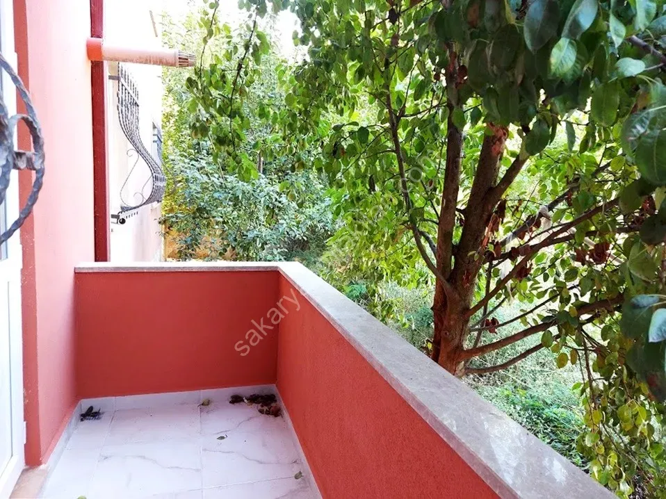 SERDİVAN MERKEZDE KİRALIK 1+1 DAİRE
