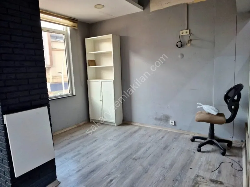 SAKARYA ADAPAZARI MERKEZDE KİRALIK OFİS