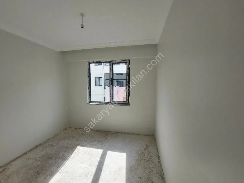 Site İçerisinde 90 Mt Hanlı Merkez'de 2+1 Kilerli Sıfır Daire