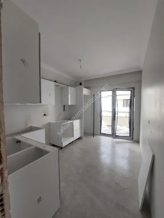 Site İçerisinde 90 Mt Hanlı Merkez'de 2+1 Kilerli Sıfır Daire