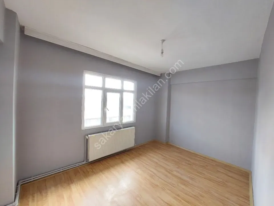 YILDIZ GAYRİMENKUL'DEN AİLEYE KİRALIK DAİRE KATLI PAZAR HAL CADDESİ