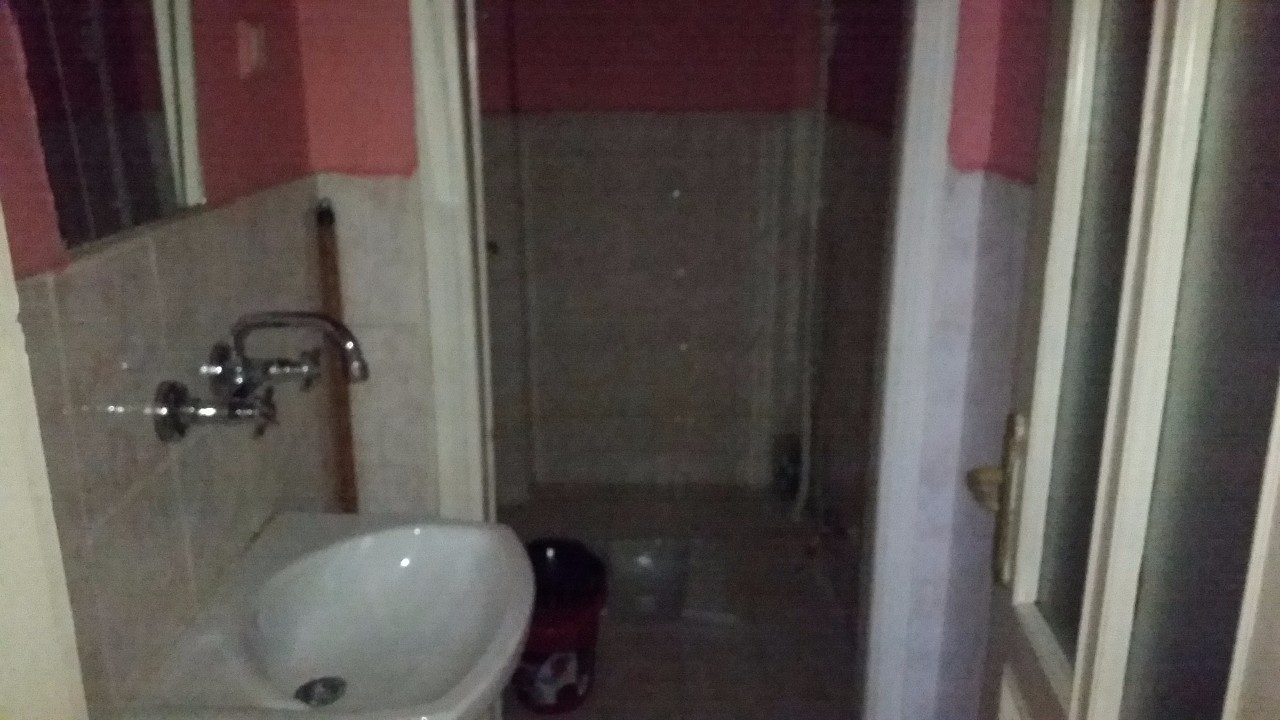 CADDE ÜZERİNDE CADDE CEPHELİ KİRALIK DAİRE Sakarya Emlak İlan