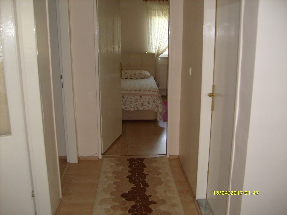 KARAMAN MAHALLESİNDE YAPILI ÇOK TEMİZ SATILIK 3+1 SATILIK DAİRE