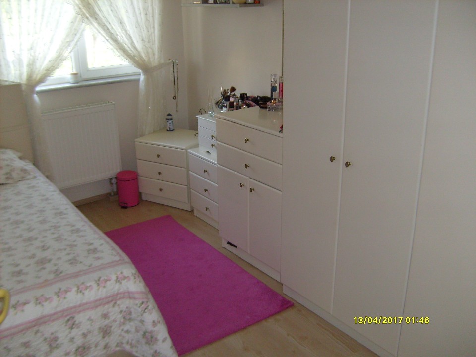 KARAMAN MAHALLESİNDE YAPILI ÇOK TEMİZ SATILIK 3+1 SATILIK DAİRE
