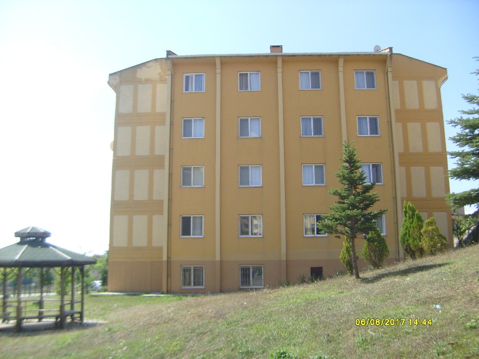 SAKARYA CAMİLİ MAH.VALİLİĞE YÜRÜME MESAFESİ 145 M2,3+1 KİRALIK DAİRE