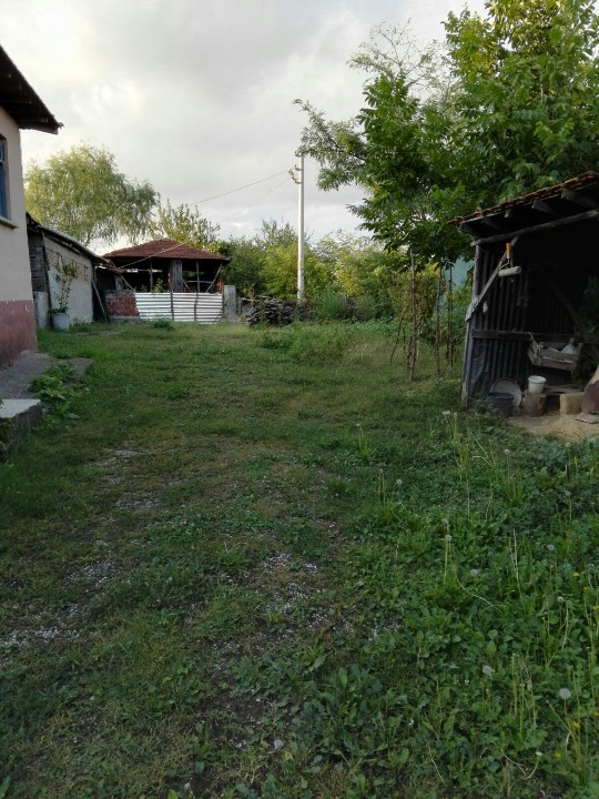 KAZIMPAŞA REŞADİYE KÖYÜNDE SATILIK ARSA İÇİNDE MÜSTAKİL EV Sakarya