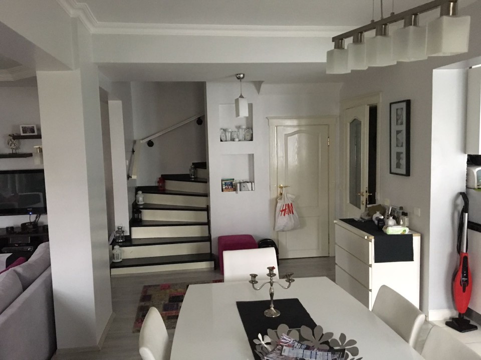 İŞTE EMLAKTAN SERDİVANDA SİTE İÇERİSİNDE 200M2 3+1SATILIK VİLLA
