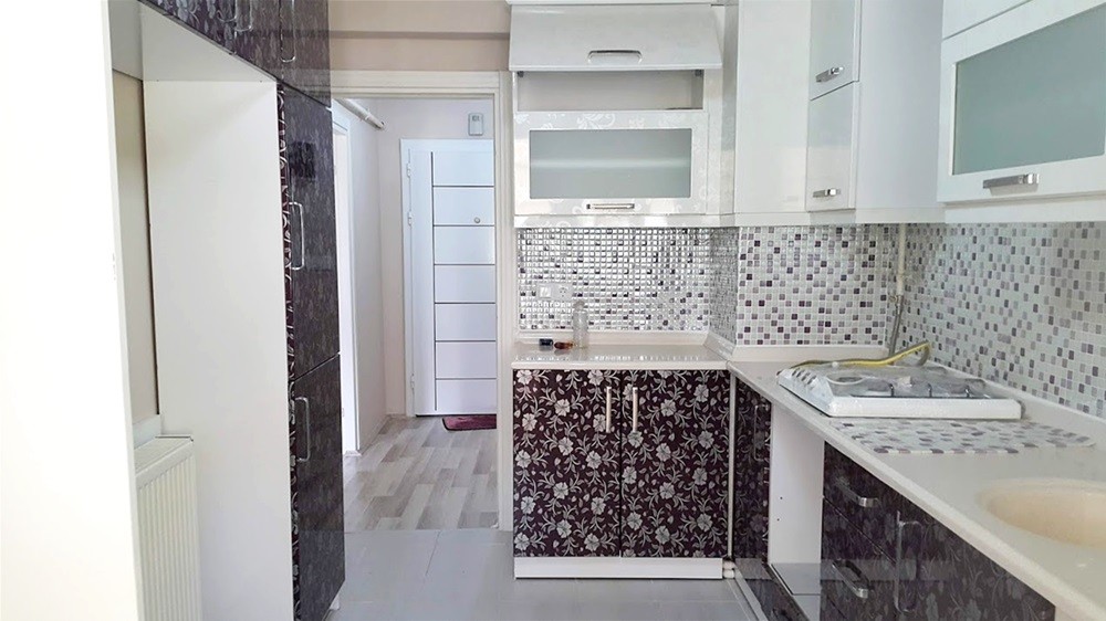 ADAPAZARI KARAMAN MAHALLESİNDE SATILIK 3+1 DAİRE Sakarya Emlak İlan